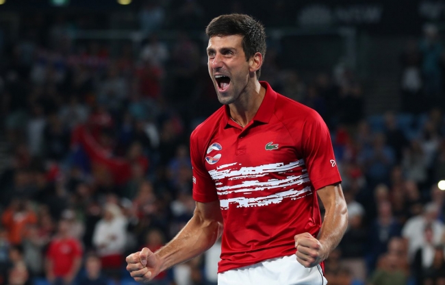 Novak Djokovic dona un millón de euros para combatir Covid-19