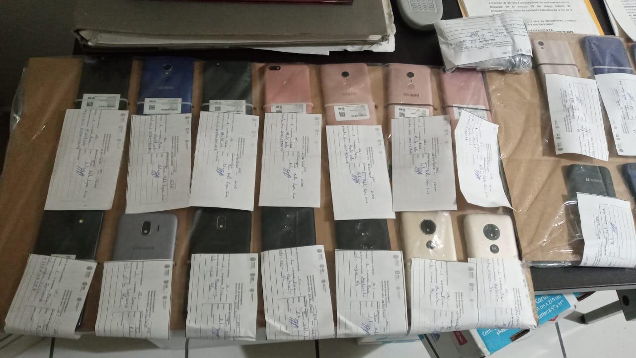 Fuerza Civil detiene a tres presuntos asaltantes, en Xico