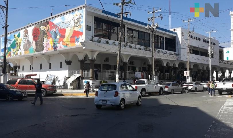 Continúan operativos de vialidad en Tuxpan