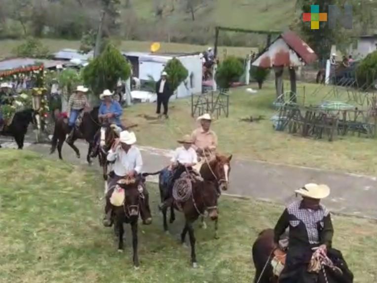 Celebran fiesta patronal de San Juan Bautista en la comunidad de Tenantitlán, municipio de Huayacocotla