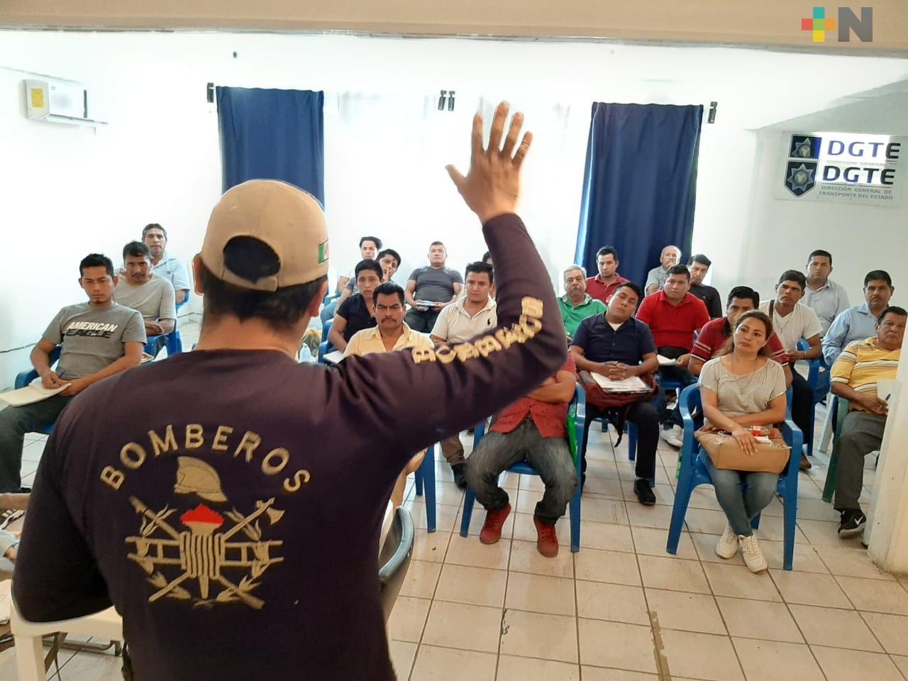 Jóvenes conducen vehículos sin licencia y sin tomar curso de manejo