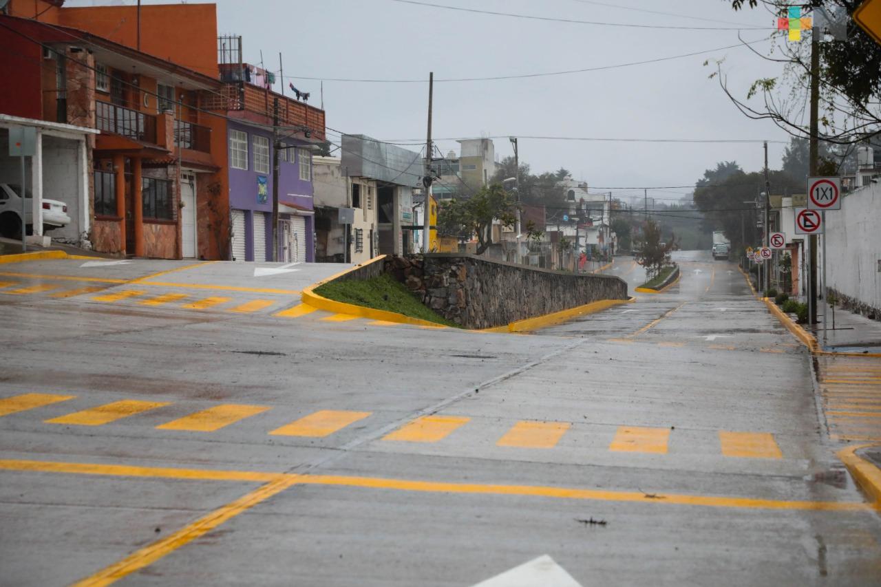 Inaugura SIOP pavimento hidráulico en calle Rafael Aguirre Cinta, de Xalapa