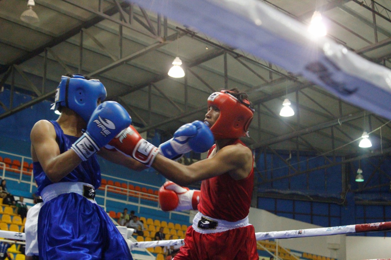 Continúan Juegos Estatales con Boxeo, Squash y Pesas