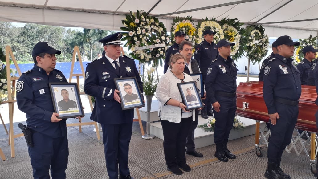 Con honores, despide SSP a policías caídos en Córdoba