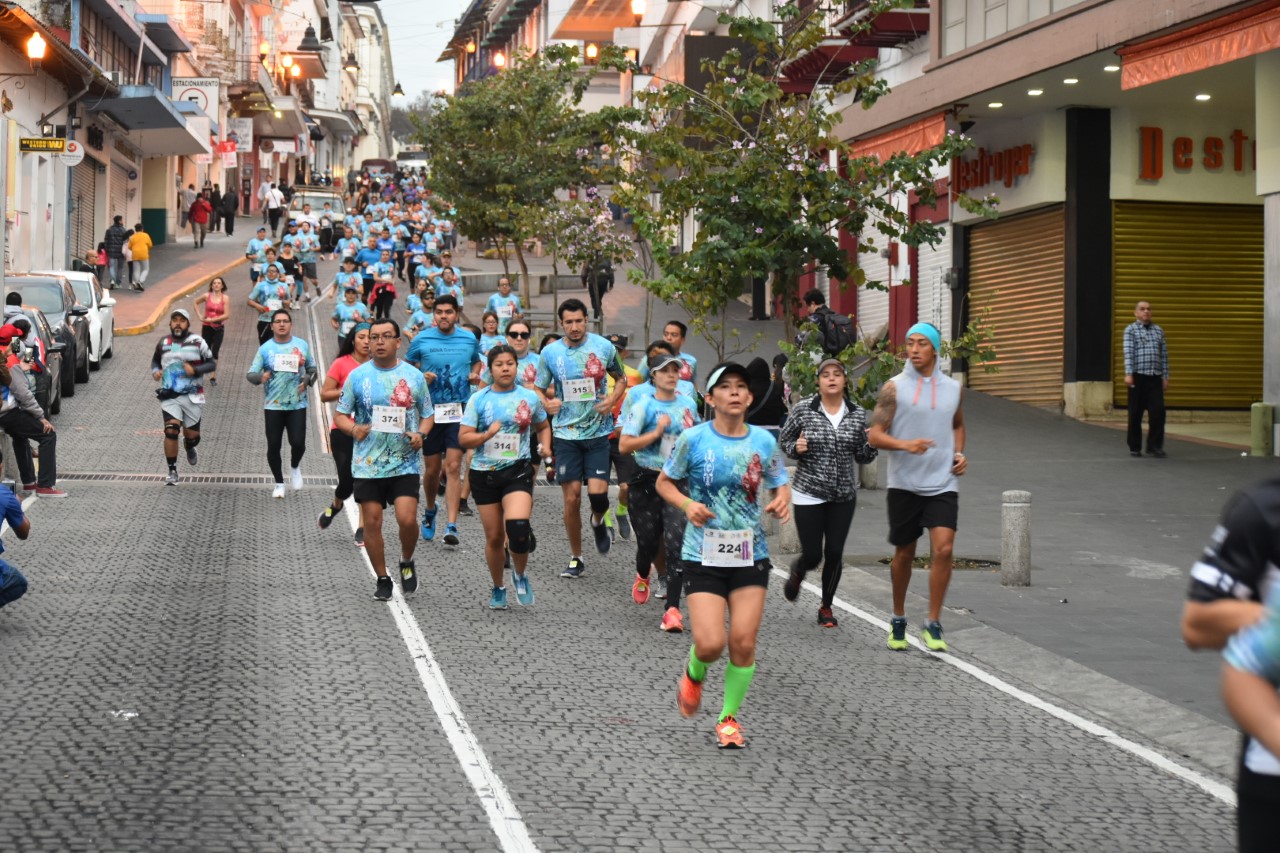 Celebraron quinta edición de la Carrera City Run Xalapa