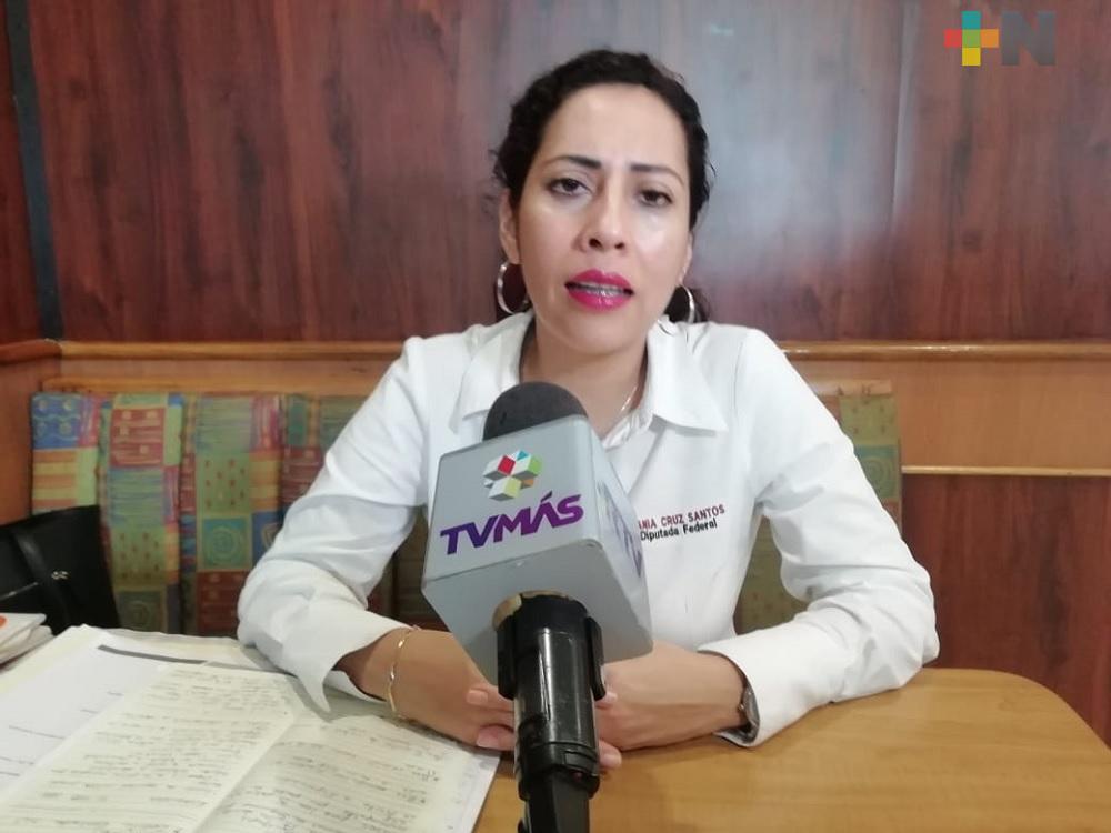 En escuelas del sur de Veracruz impartirán pláticas de prevención del delito: diputada Tania Cruz