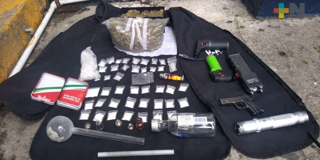 Detiene SSP a tres personas por presuntos delitos contra la salud, en CAXA