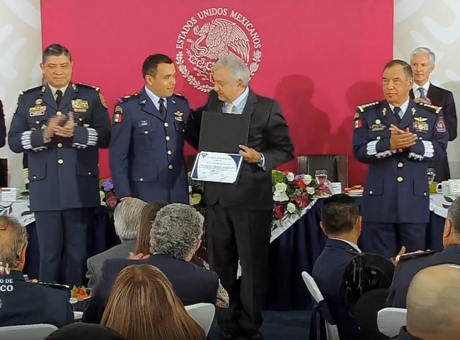 Fuerza Aérea refrenda apoyo a transformación del país