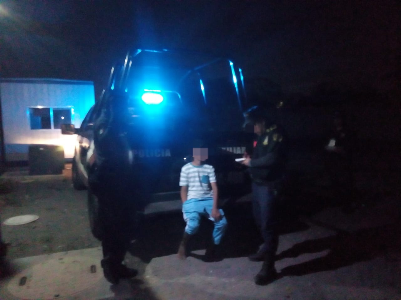 Resguarda IPAX a menor deambulando por las calles de Veracruz