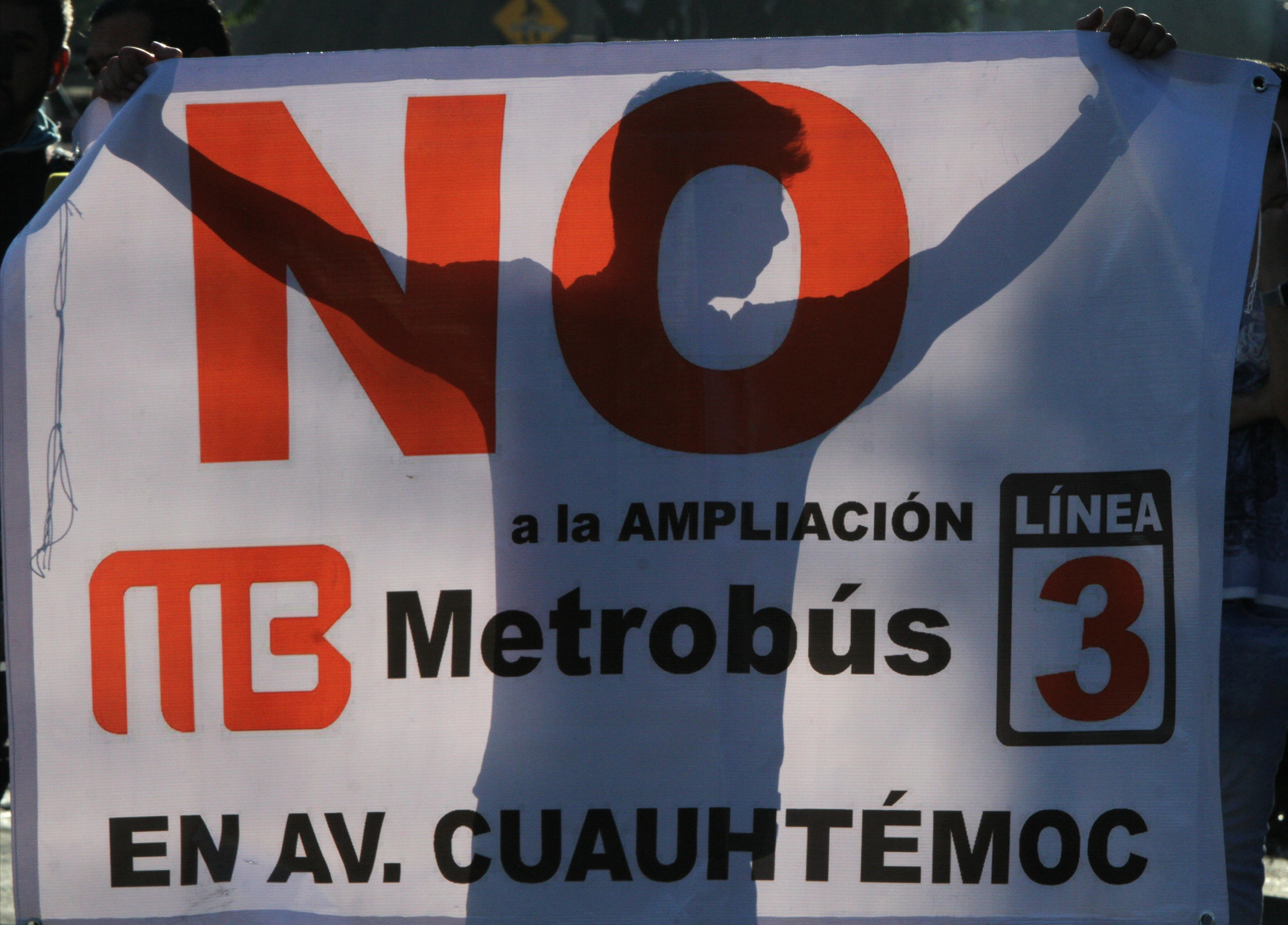 Protestan por ampliación del Metrobús
