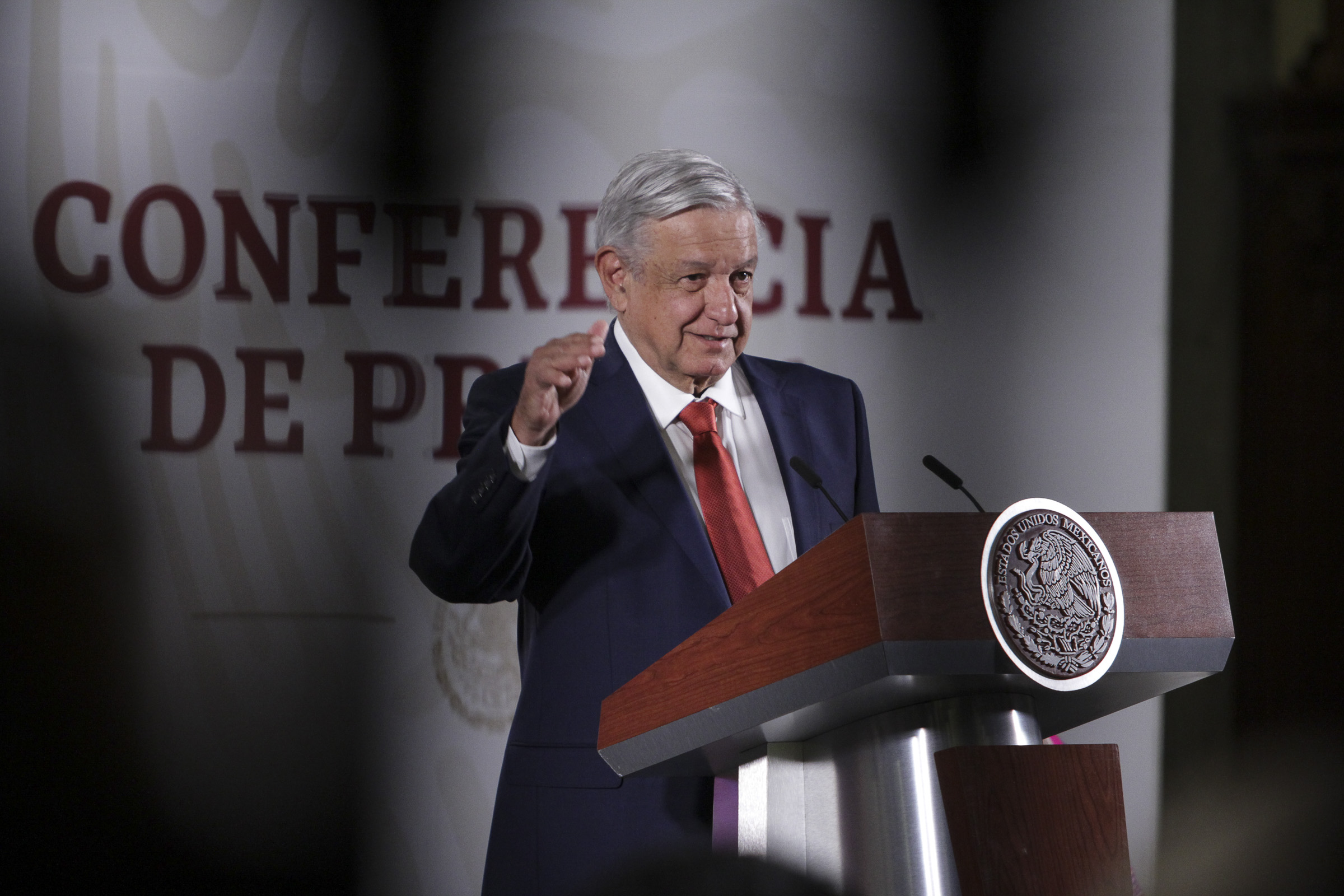 AMLO destaca importancia de programas sociales ante Covid-19