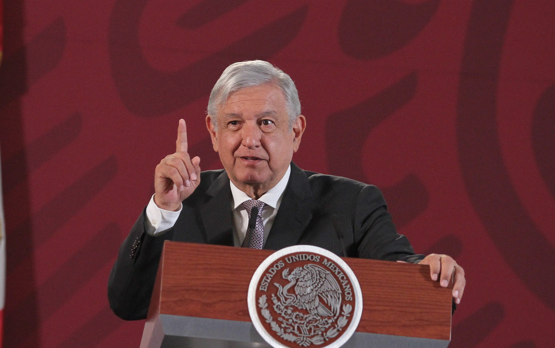 Me reuní con médico del IMSS, no con hermano del «Chapo»: AMLO