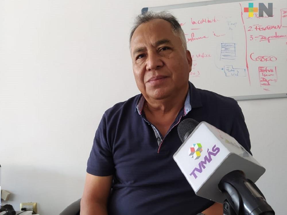 Autoridades sin dar indicaciones para suspender verificación vehicular: Propietario de Verificentro