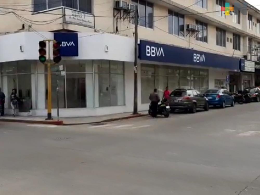 Persisten robos afuera de sucursales bancarias en Martínez de la Torre