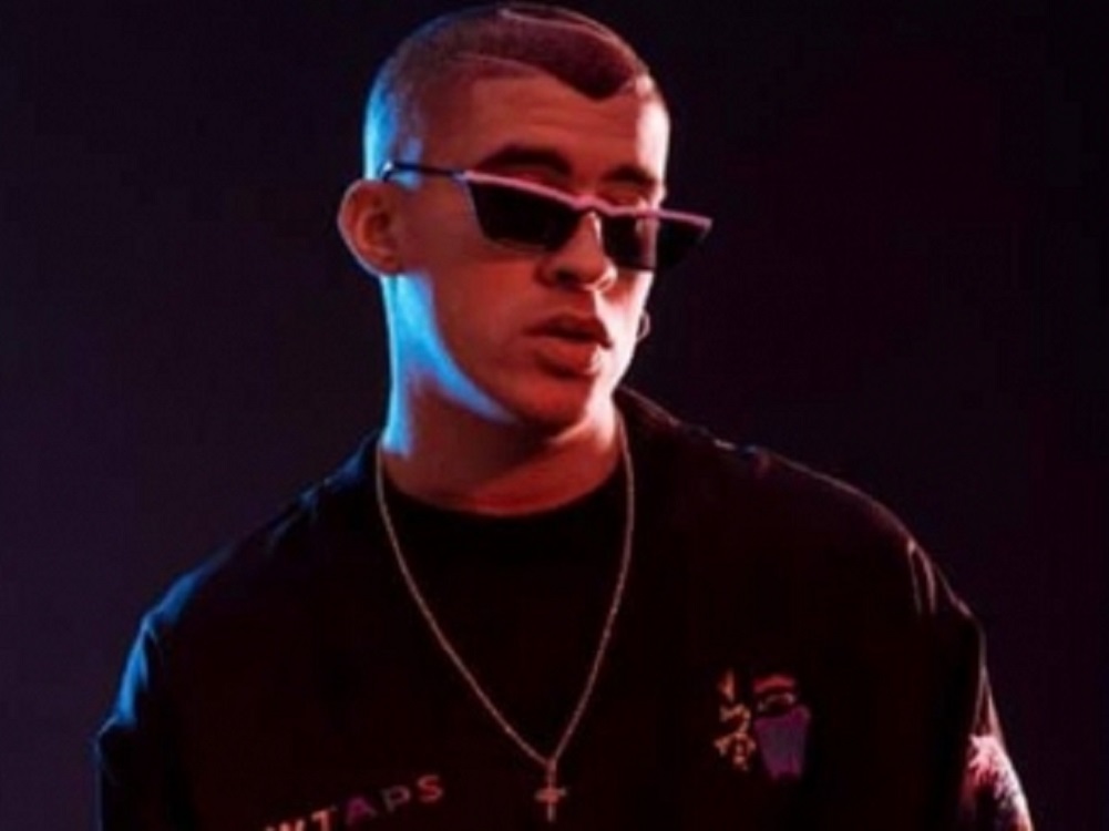 Mexicanos en cuarentena escuchan a Bad Bunny y J. Balvin