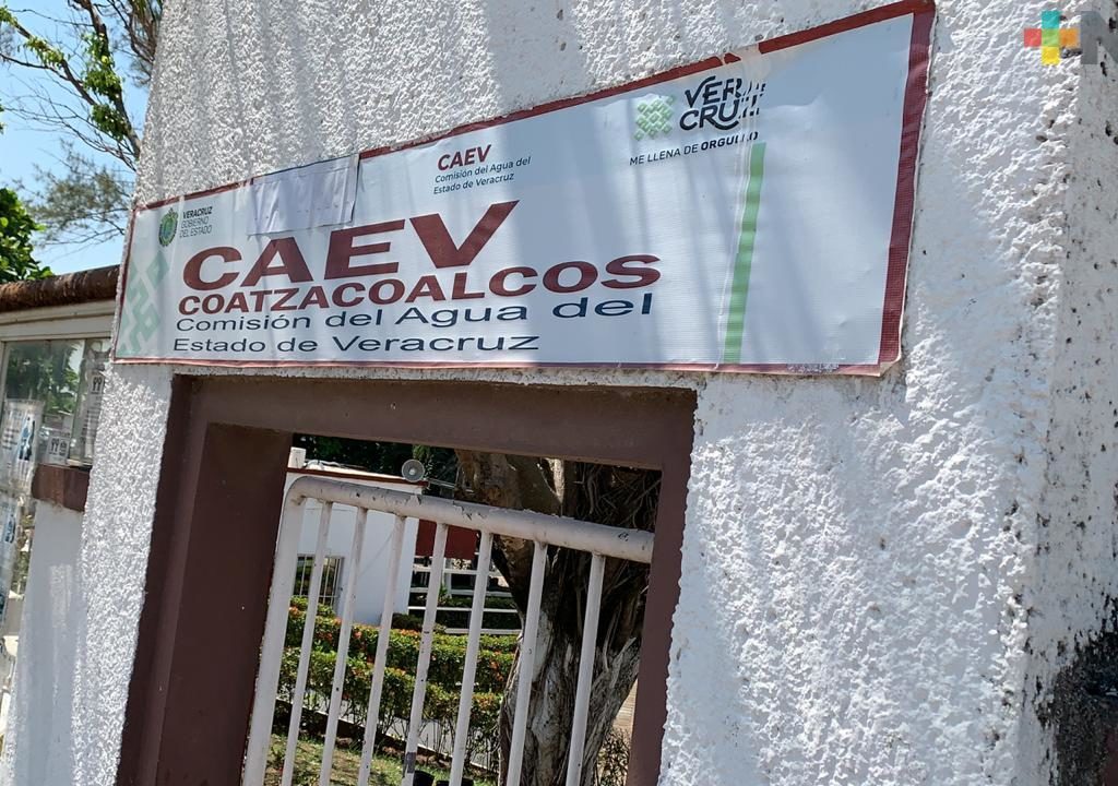 Municipalizan servicio de agua en Coatzacoalcos