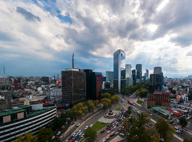 Ciudad México tendrá que cerrar vialidades por pandemia: OPS