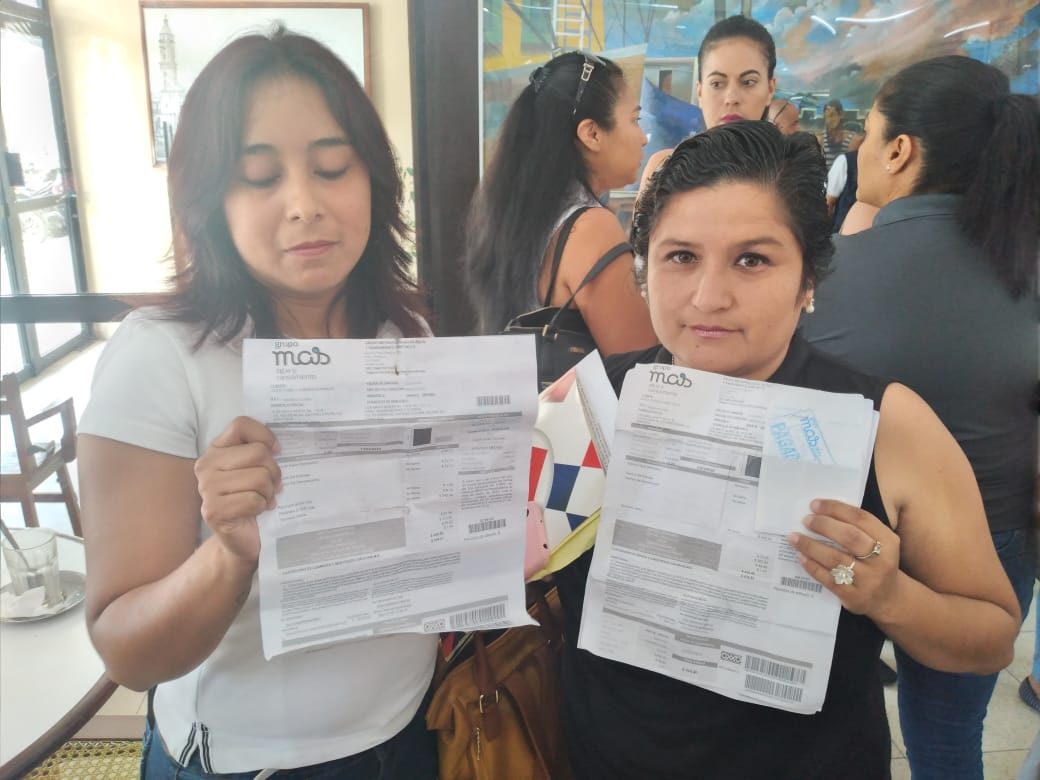 Ciudadanos exigen que empresa constructora pague adeudos con MAS, en Veracruz
