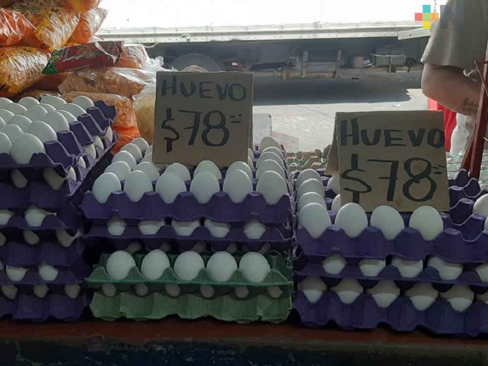 Demanda y escasez de huevo; aumenta precio del producto