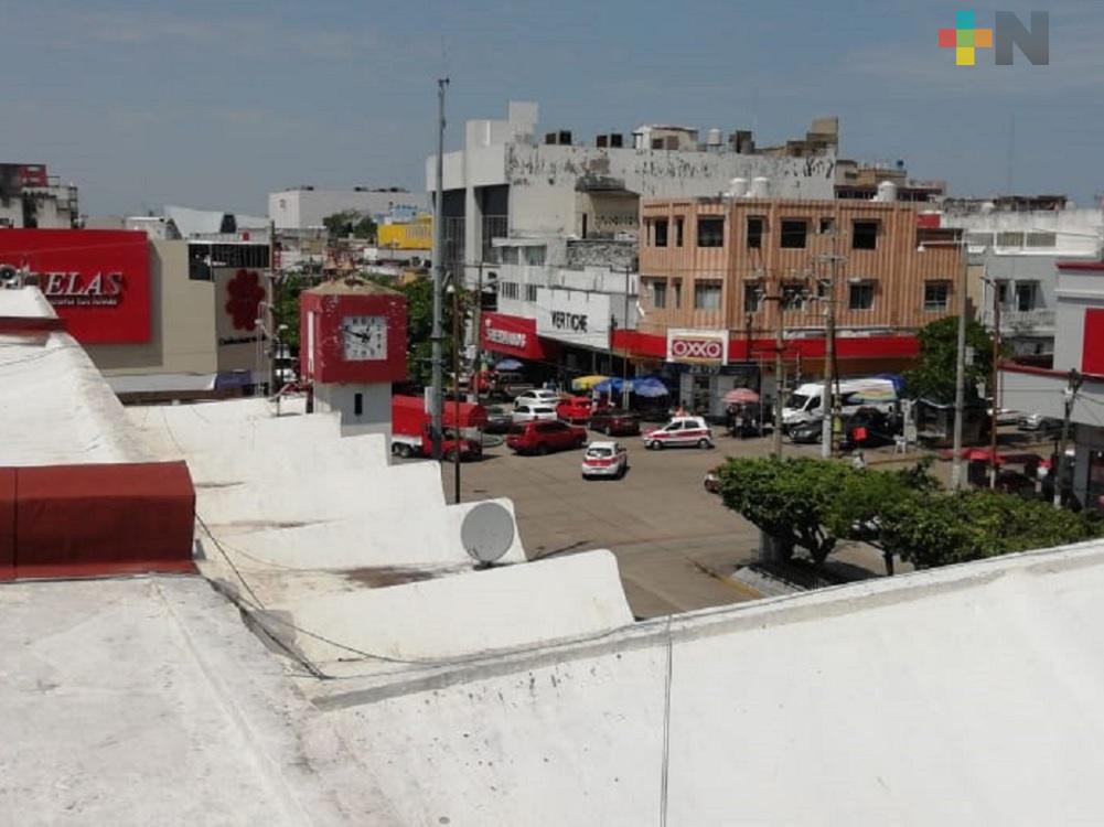 Después de más de 20 años, ponen en marcha reloj del mercado Coatzacoalcos