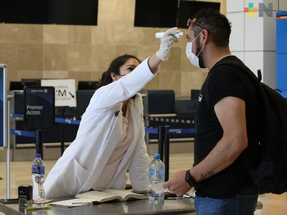 Elevan medidas sanitarias en aeropuerto “Heriberto Jara Corona”