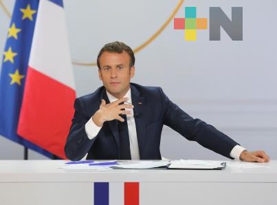 Francia cierra escuelas y universidades por Covid-19