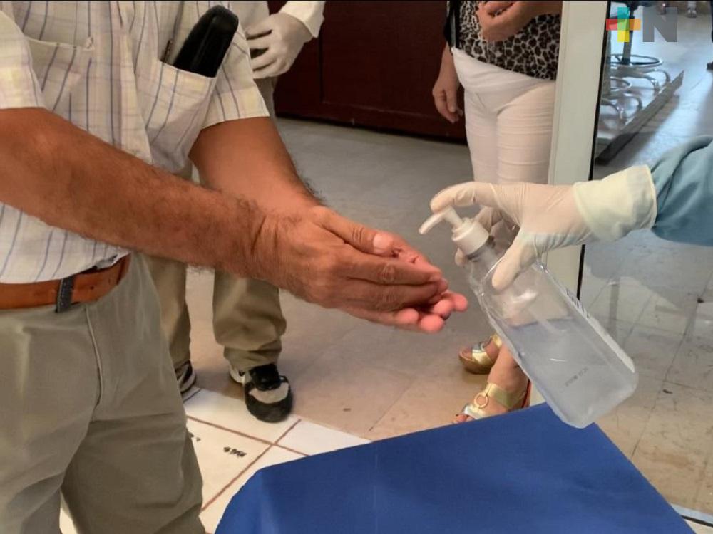 Relajamiento de cuidados propicia casos de COVID-19 en Veracruz-Boca del Río; repuntan contagios en jóvenes