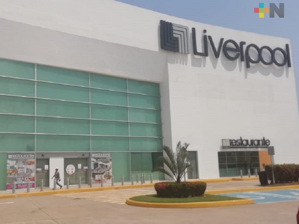 Liverpool Coatzacoalcos, cierra puertas de forma  temporal