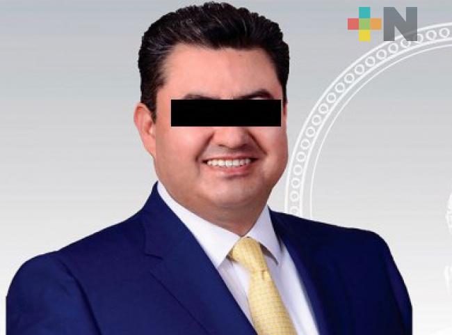Congelan cuentas al «Apóstol de Jesucristo» por engaños y pornografía