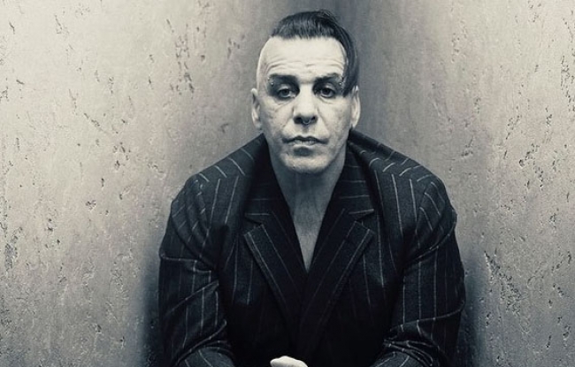 Till Lindemann de Rammstein es hospitalizado por Covid-19