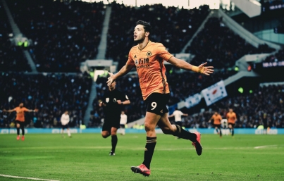 Wolverhampton vence al Tottenham con gol de Raúl Jiménez
