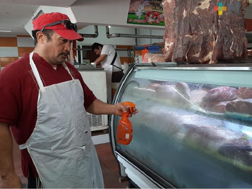 Tablajeros de Mercado Hidalgo, los más favorecidos por Covid-19, afectados vendedores de frutas, verduras y comida