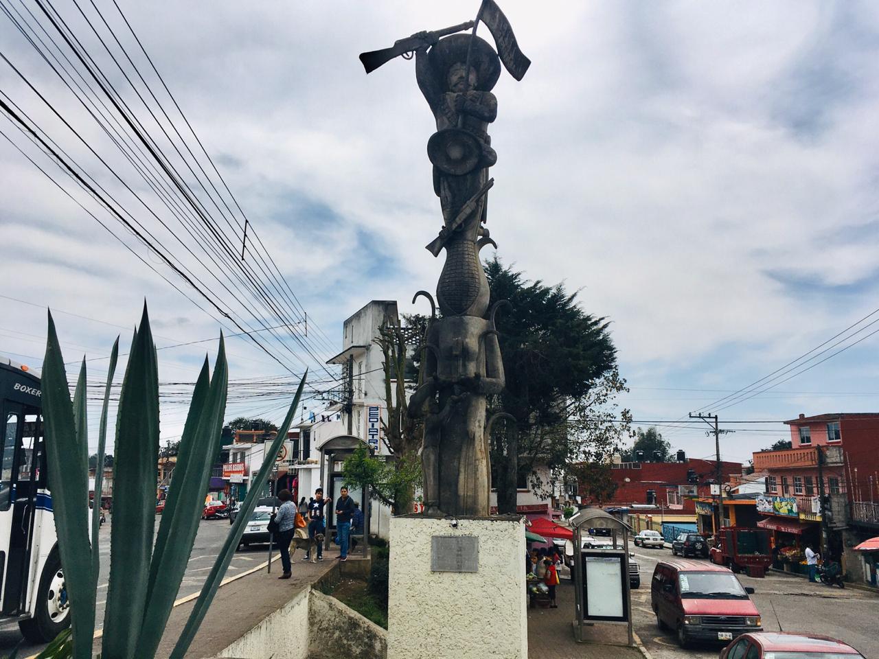 Ante pandemia, cierran comercios no esenciales en Banderilla