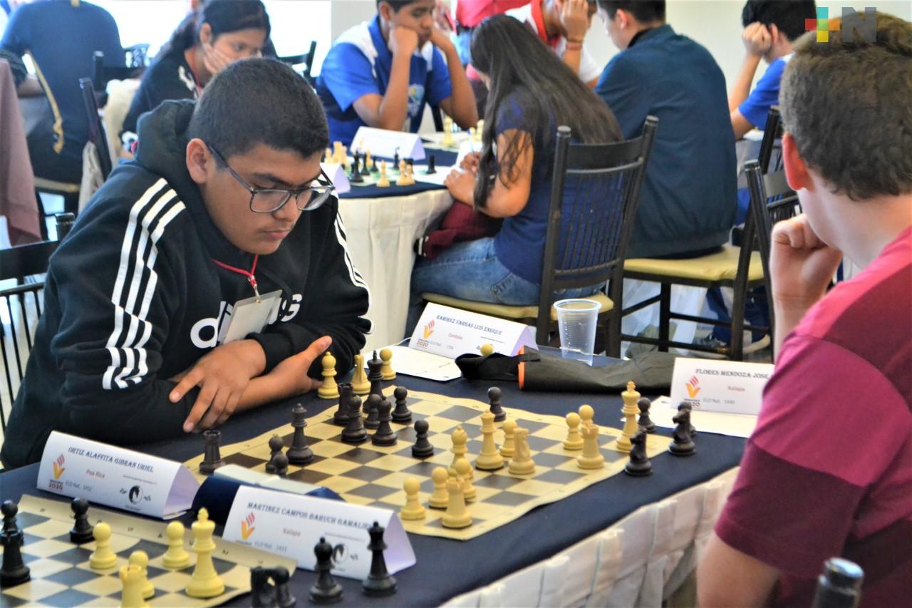 Domina Xalapa ajedrez de los Juegos Estatales 202