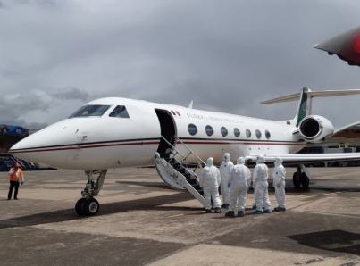 Profesora llega a Yucatán tras estar varada en Perú por contingencia