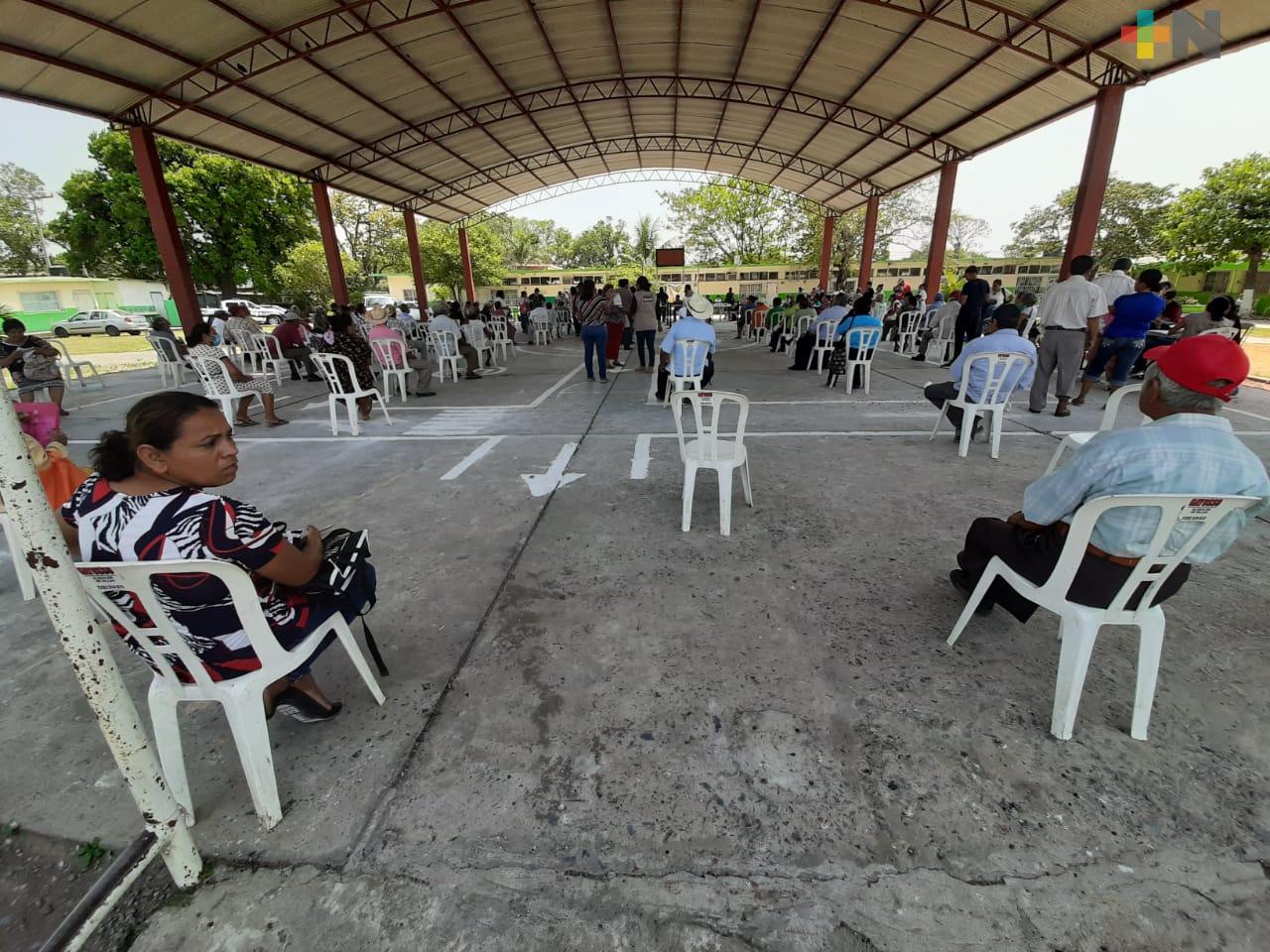 Concluye entrega de pensiones a adultos mayores  en Medellín de Bravo