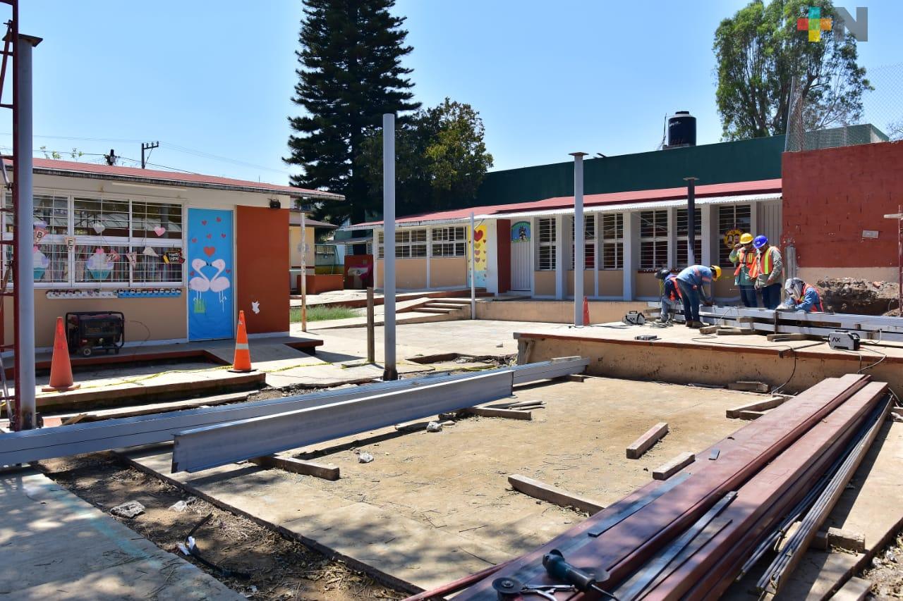 Supervisa SEV inversión de 4.5 mdp en obras para espacios escolares