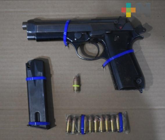 Rescata Armada de México a dos jóvenes privadas de su libertad en Coatzacoalcos y detiene a dos presuntos infractores de la ley