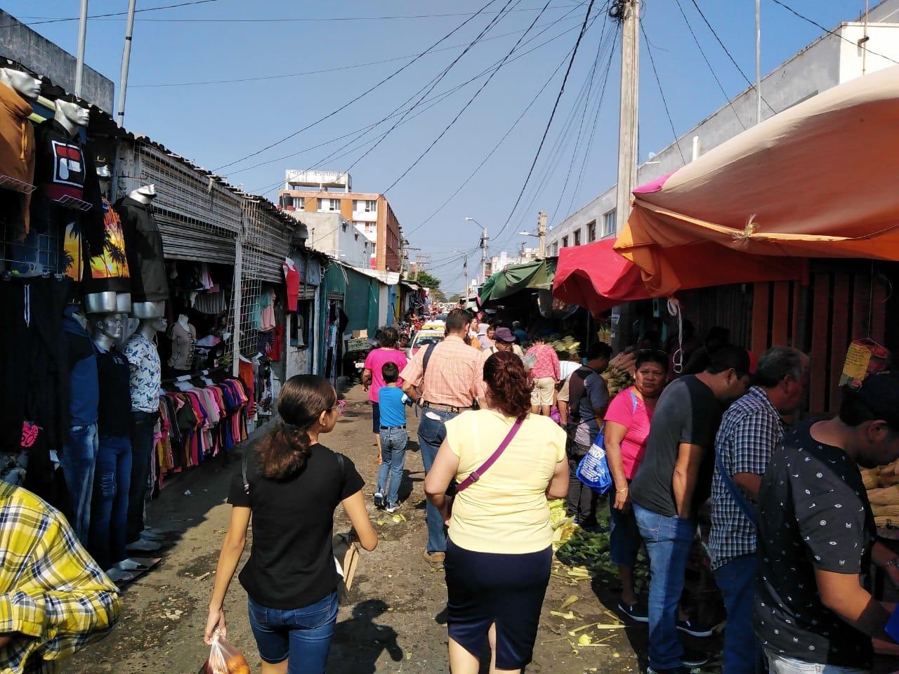 Exhibe diputado Gómez Cazarín indolencia de alcalde de Veracruz ante Covid-19