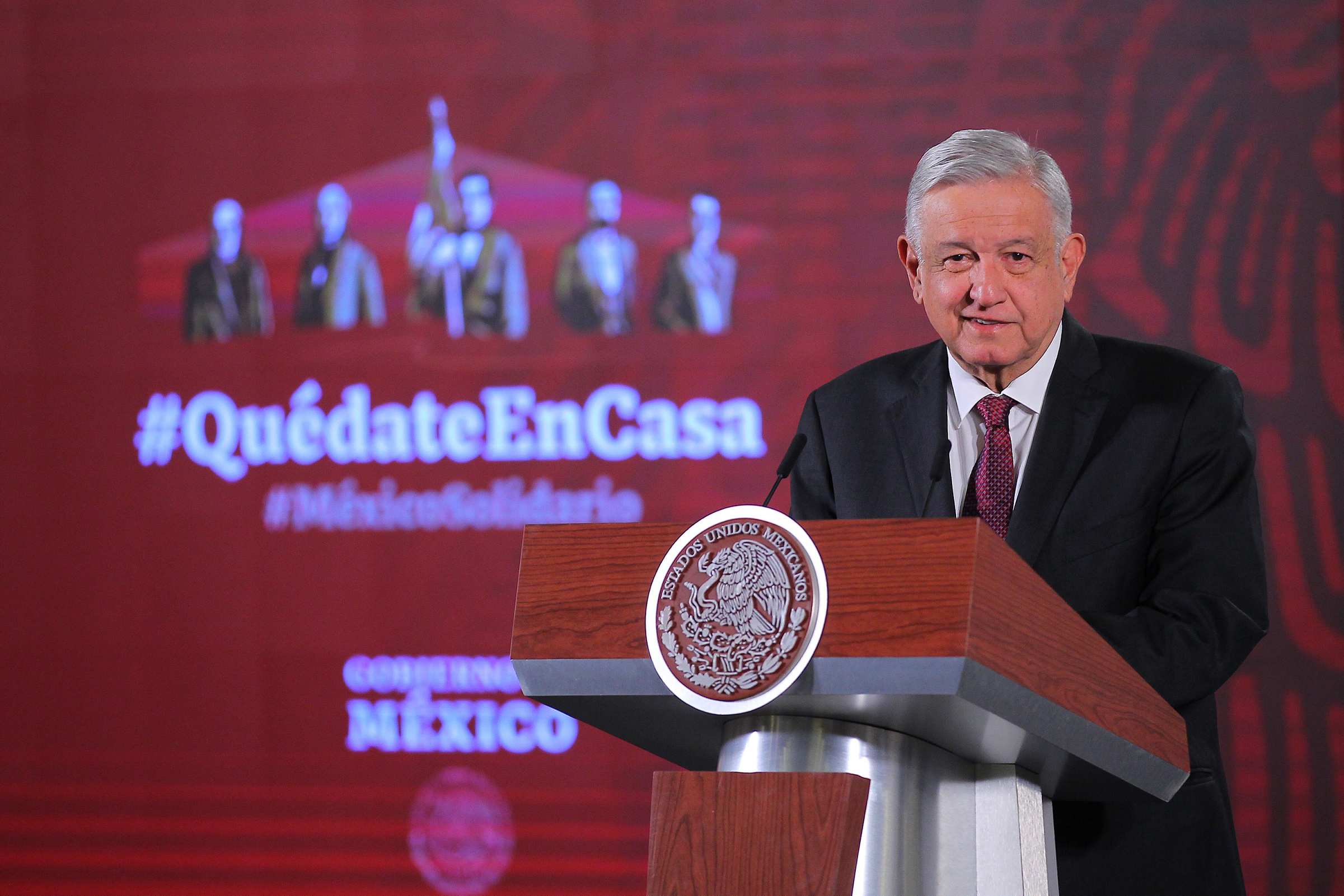 Estoy bien de salud, me tomo mis pastillas, afirma López Obrador