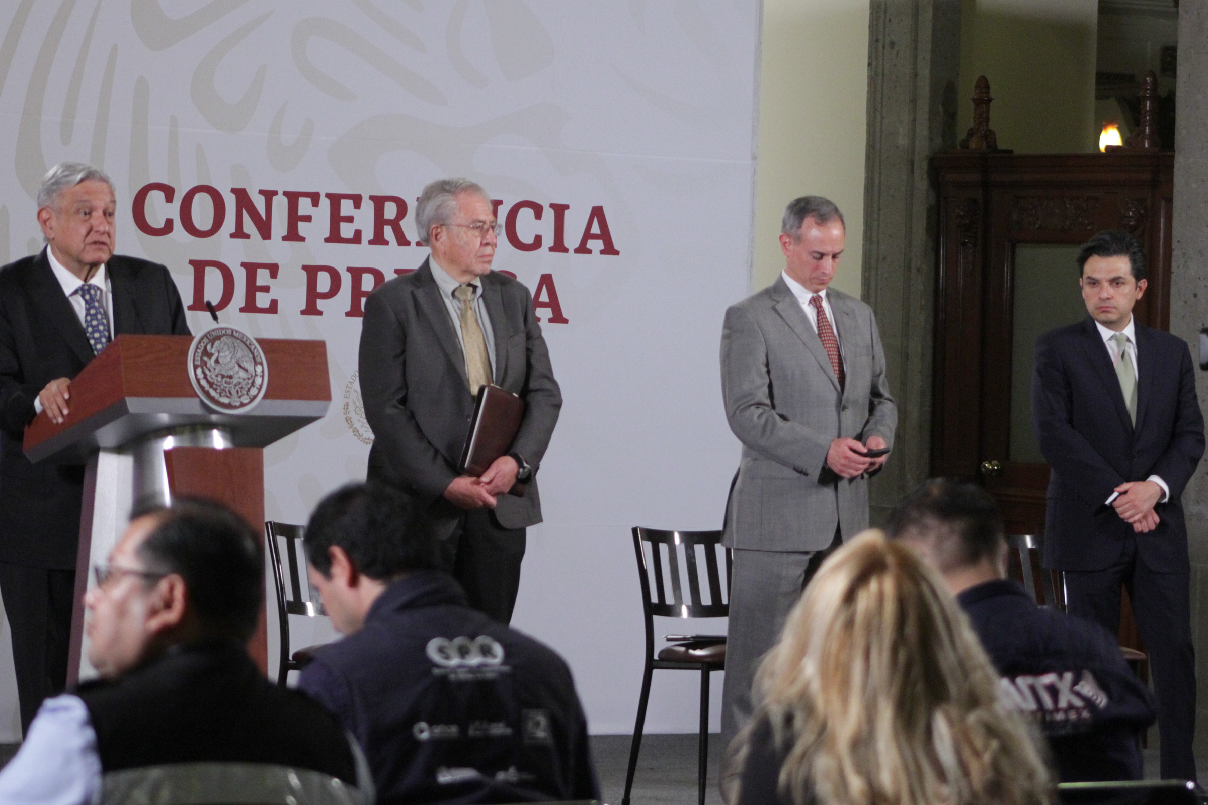 El 17 de mayo podrían reanudar actividades en 900 municipios