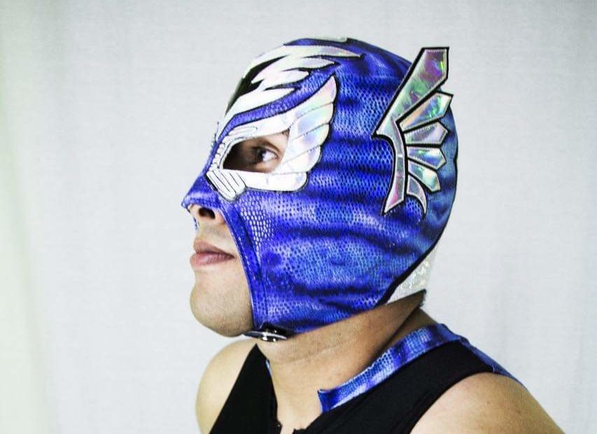 Alas de Plata Jr en espera de volver a subirse a un ring