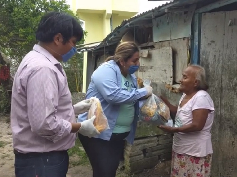 Ayuntamiento de Papantla entrega apoyos alimenticios a quienes han cumplido cuarentena