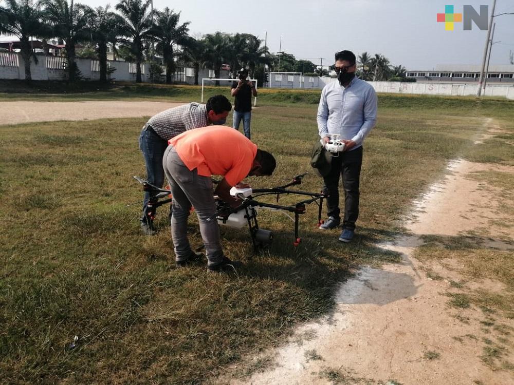 Con dron agrícola sanitizarán espacios públicos en Las Choapas
