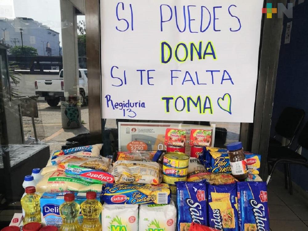 Continúan ciudadanos sumándose a iniciativa «Si puedes dona, si te falta toma» en Coatzacoalcos
