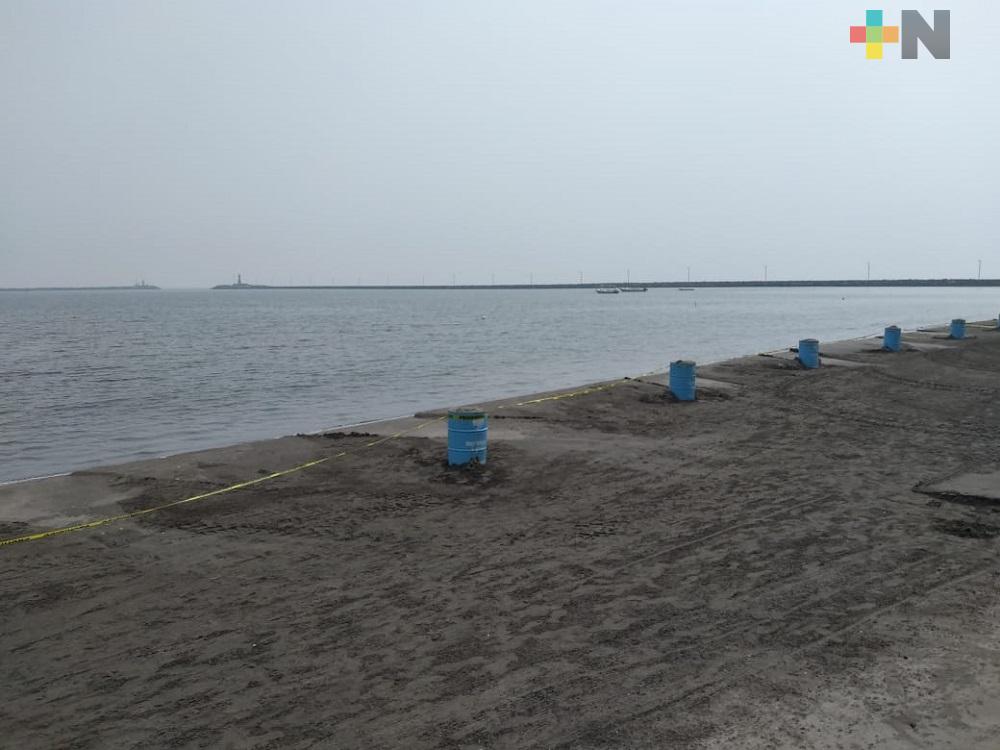 En Sábado de Gloria, playas de Veracruz-Boca del Río lucen vacías