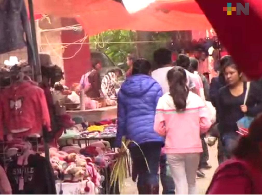 En sierra de Huayacocotla las personas no respetan medidas sanitarias