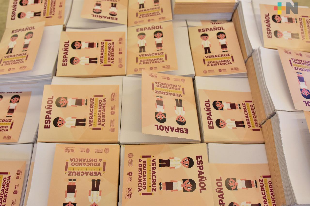 Telebachilleratos comunitarios recibirán más de 11 mil guías “Veracruz educando a distancia”