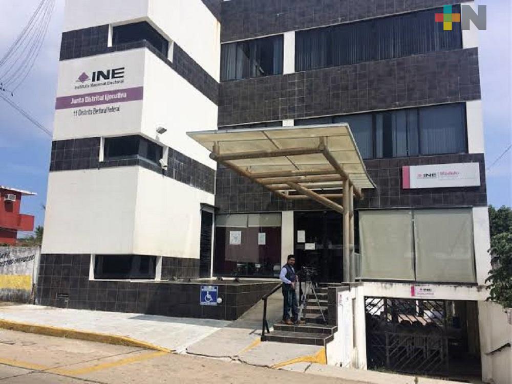 INE Coatzacoalcos pide a ciudadanía a no caer en manos de estafadores