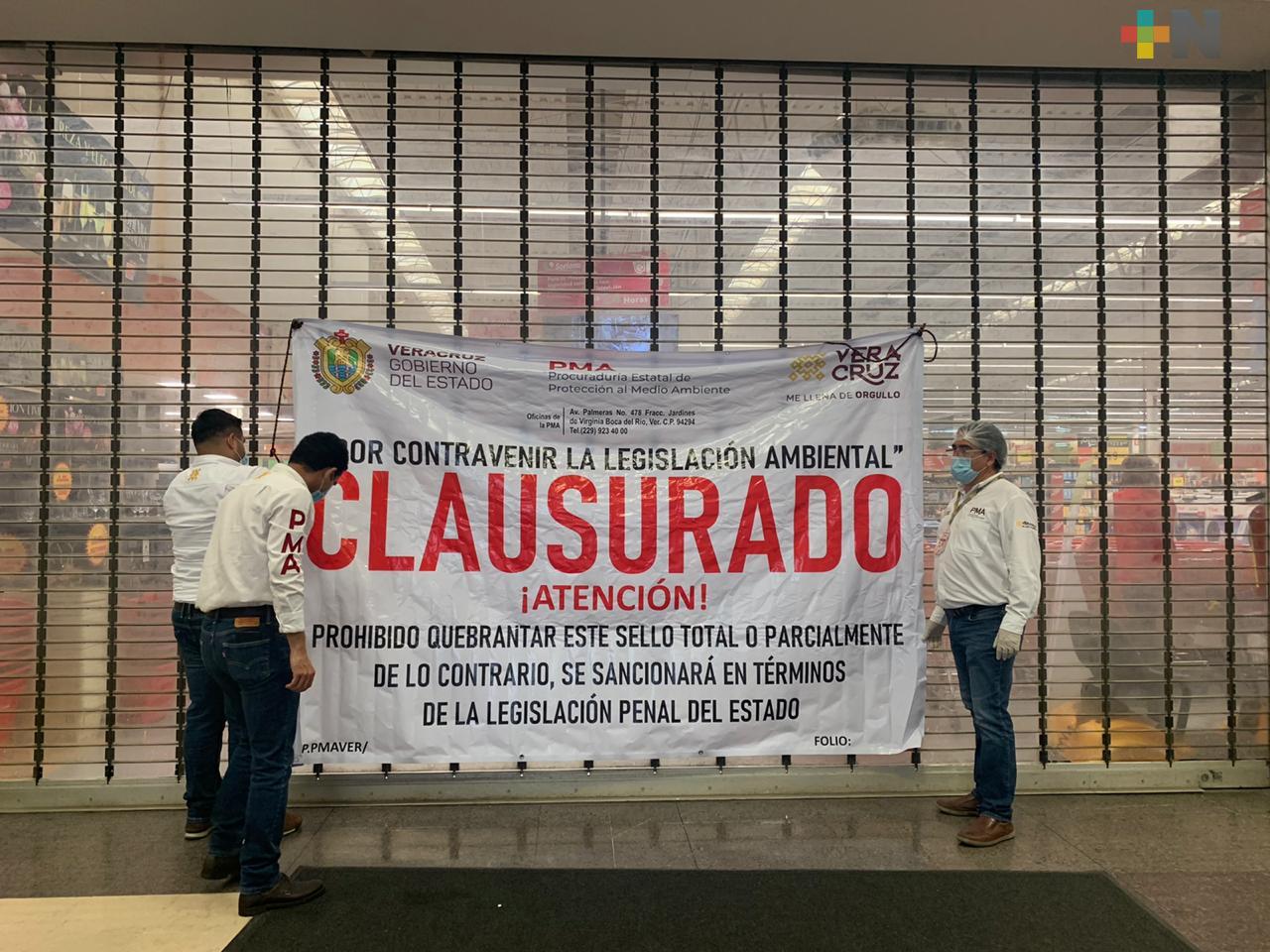 Medio Ambiente clausuró Soriana de Boca del Río por mal manejo de desechos